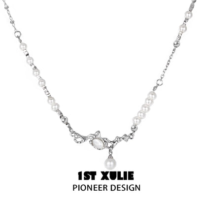 Elegant Crushed Silver Pearl Necklace