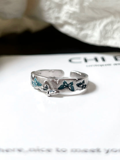 "Butterfly Relief" Hollow Ring
