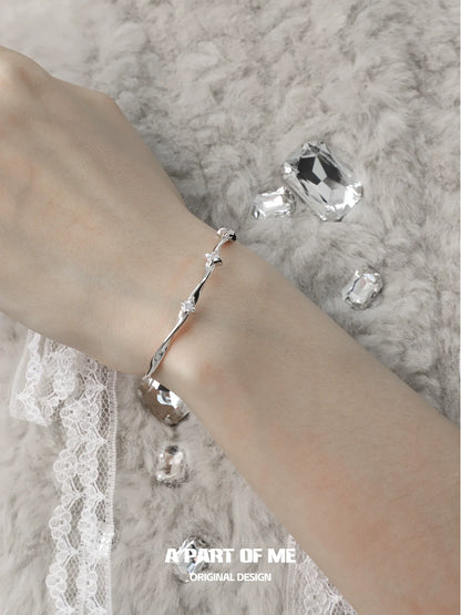 Mobius Ring Star Bracelet