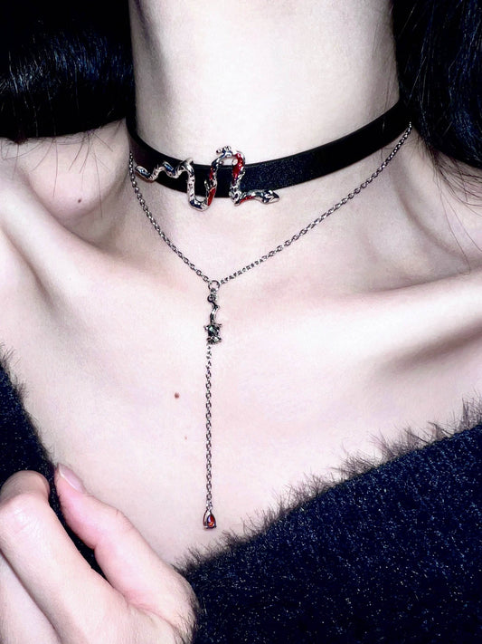 "Blood Amber Snake" Winding Necelace