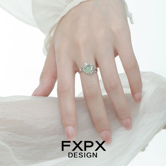Eagle Claw Gem Ring