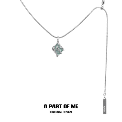 Mint Serpent Snakebone Necklace