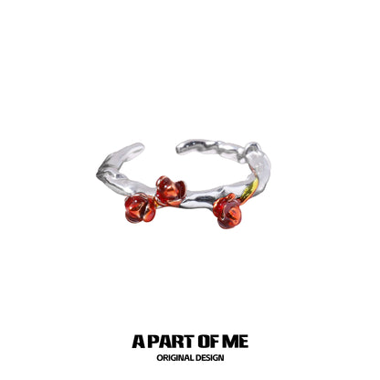 Heartburst Rose Silver Ring
