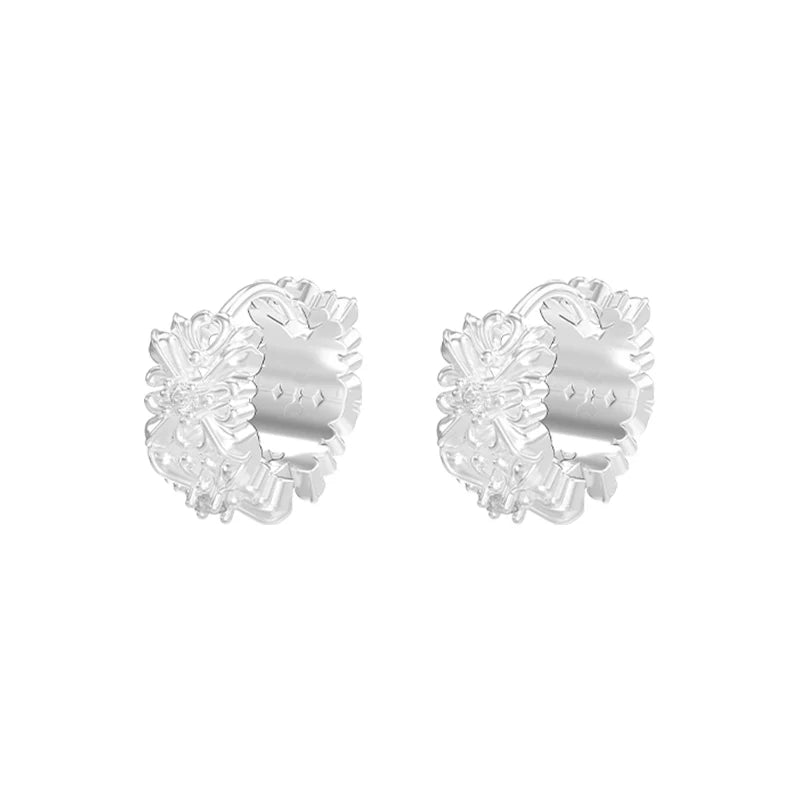 Silver vintage iris ear cuff designed with intricate floral details for a stylish look