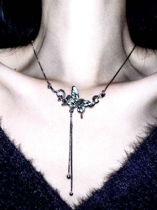 "Dreamy Butterfly" Necklace