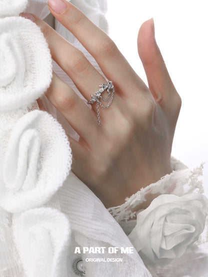 Snow Rose Chain Ring