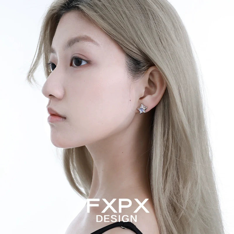 Stylish Y2K star earrings featuring a unique design, perfect for adding flair to any outfit