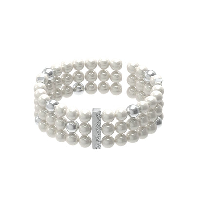 Lustrous Core Layered Pearl Bracelet