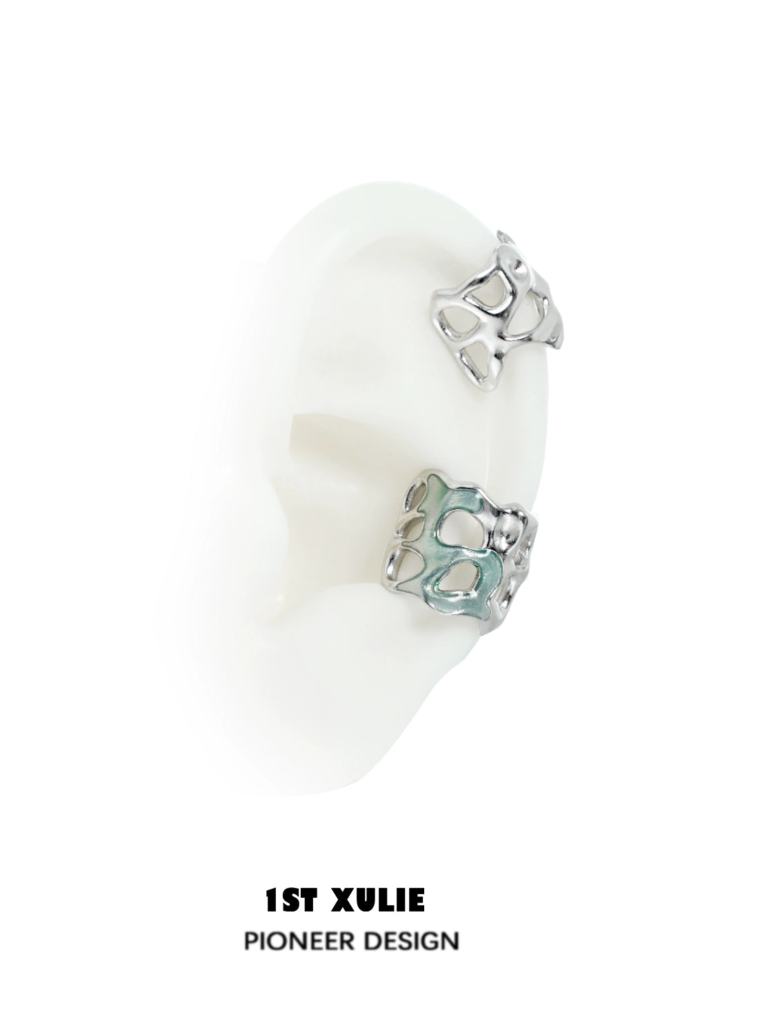 Frozen Edge Hollow Ear Cuff
