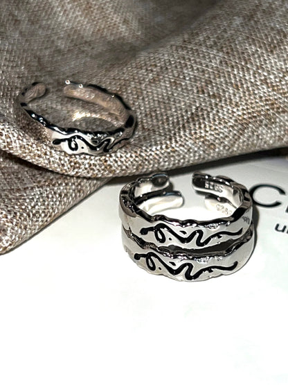 "Spirit Snake Imprint" Ring
