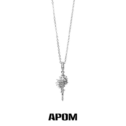 Golden Conch Pendant Necklace