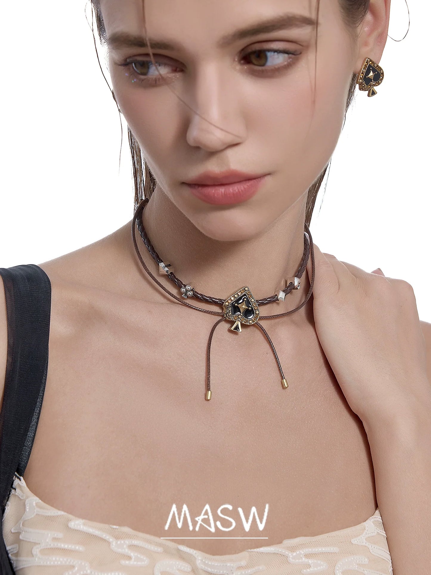 Merad Heart Retro Necklace