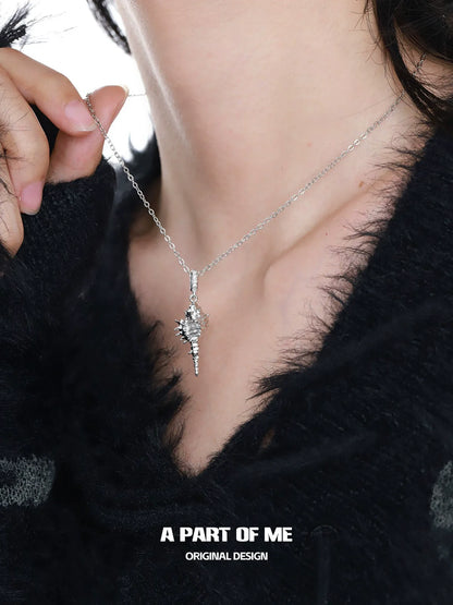 Golden Conch Pendant Necklace