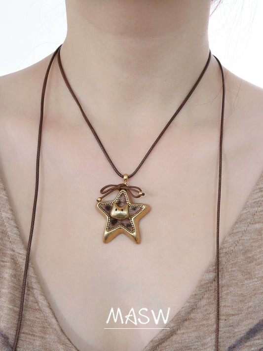Graffiti Cat Star Necklace