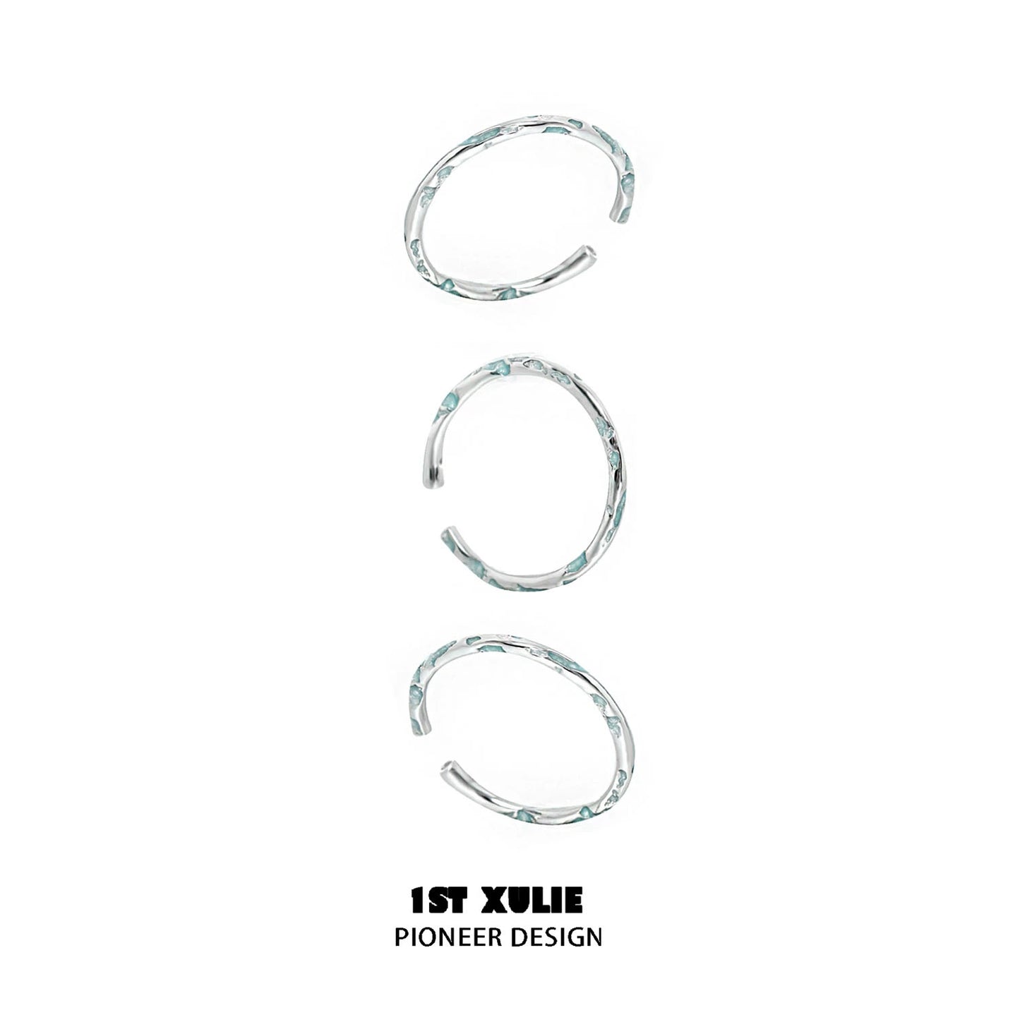 Exquisite Blue Textured Silver Ring