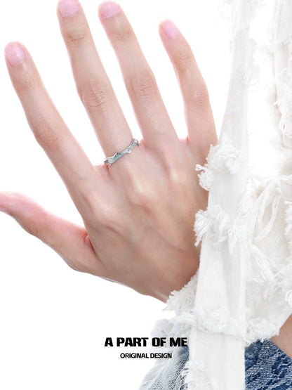 Roaming Blue Star Ring