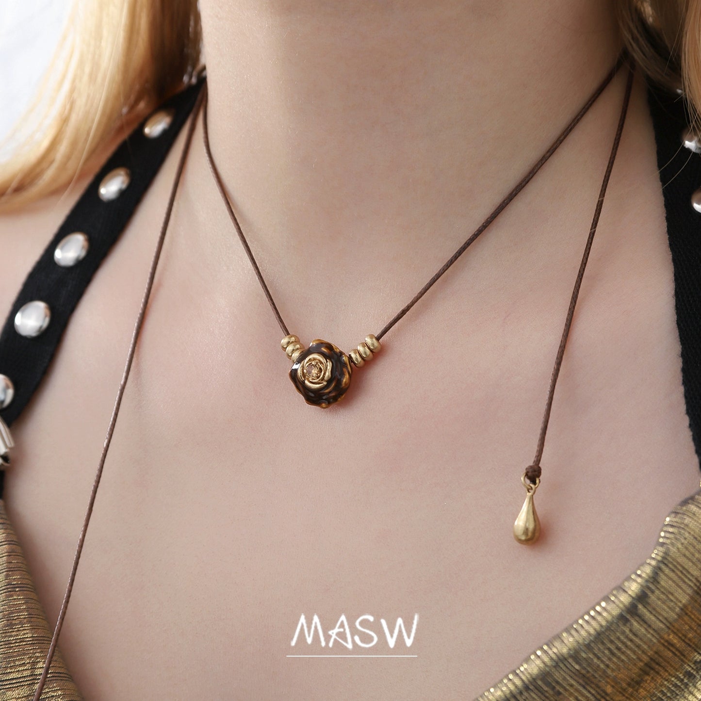 Rose & Cat Vintage Necklace