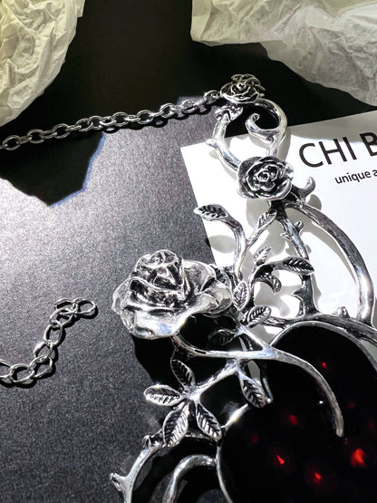 "Heart of Thorns" Dark Goth Necklace