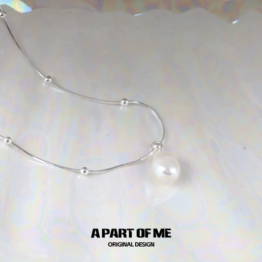 Minimalist Baroque Pearl Necklace