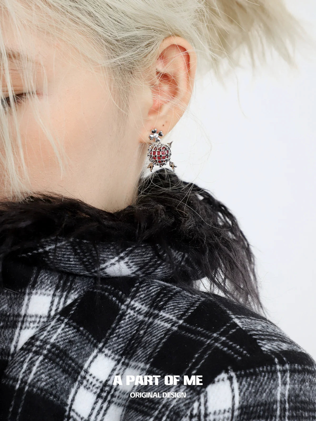 Thorn Heart Gothic Earrings