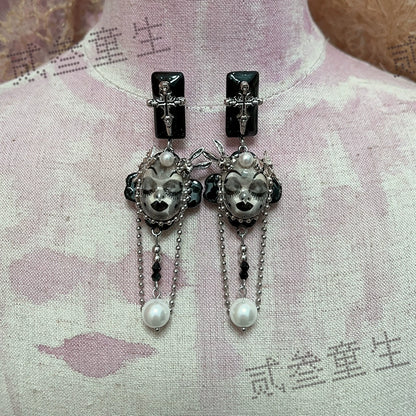 Earrings & Ear Cuffs-Two Three Children's Original Doll Earrings Dark Gothic Sweet Cool Niche Premium Dark Stud Earrings Sweet Cool Earrings