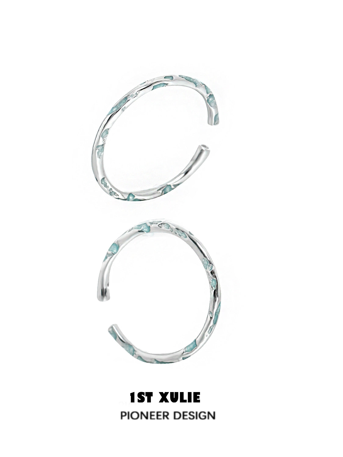 Exquisite Blue Textured Silver Ring