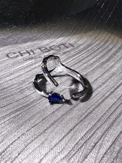 "Ravenclaw Eagle" Zircon Ring