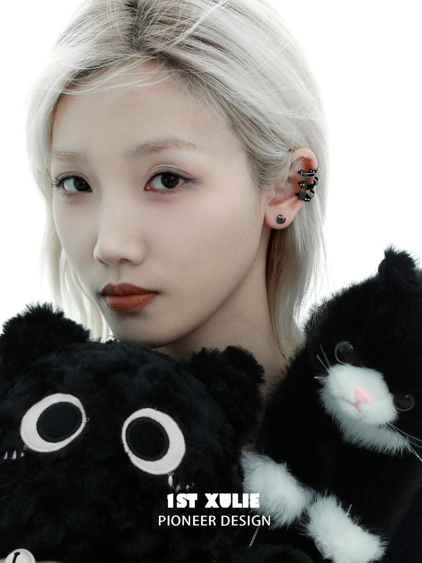 Y2K Moonlit Black Cat Earrings