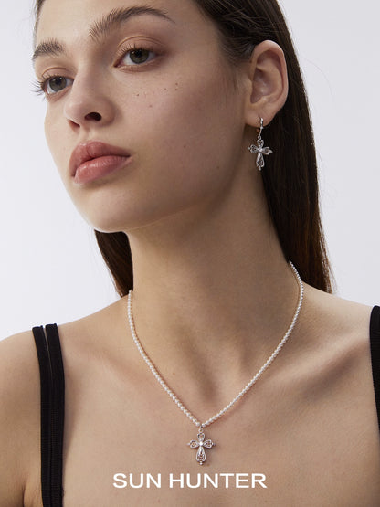 Vintage Cross Pearl Clavicle Necklace