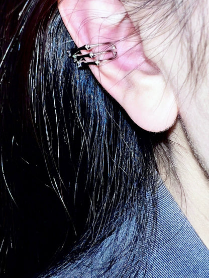 "Bone Deed" Zircon Bone Ear Clip