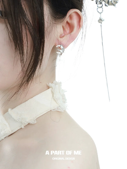 Silent Moon Shell Earrings