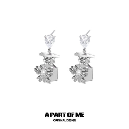Flower & Bow Earrings