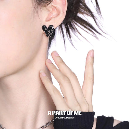 Rock Sweetheart Cool Earrings