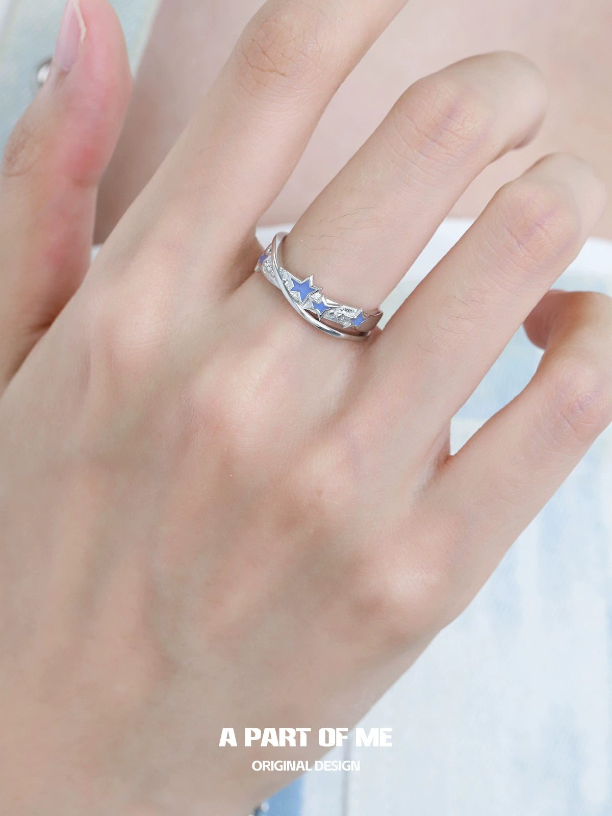 Planet Fall Chain Ring