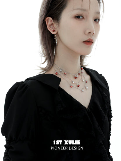 Rose Kiss Clavicle Chain