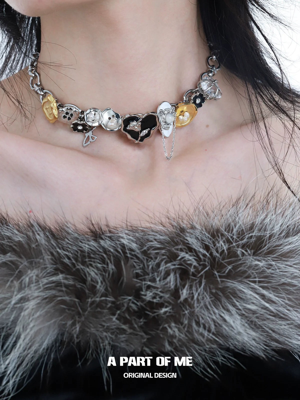 Black Gold Button Chain
