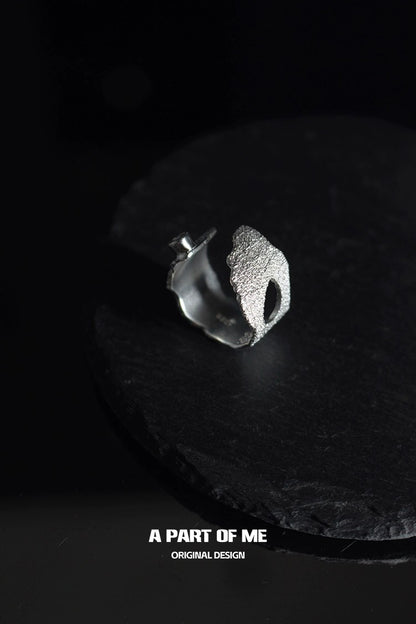 Travel Meaning Textured Ring