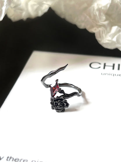 "Hellflower" Black Gold Ring