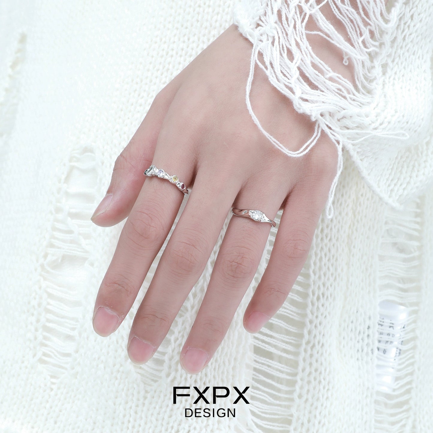 Graceful White Zircon Ring