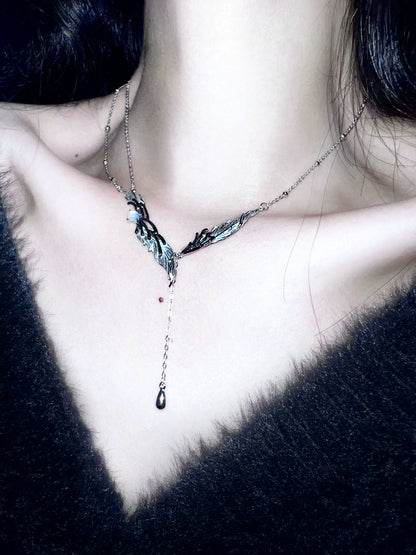 "Night Feather" Gothic Necklace