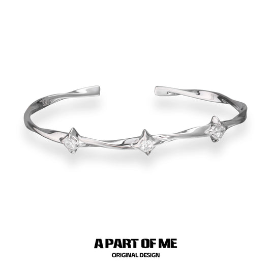 Mobius Ring Star Bracelet