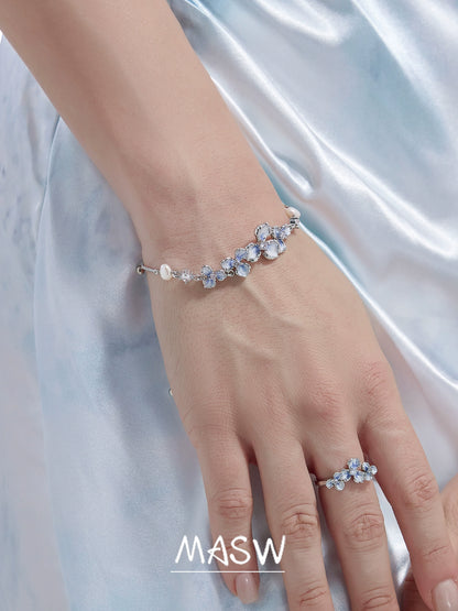 Enamel Gradient Flower Bracelet