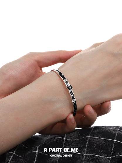 Snowy Kitten Bracelet