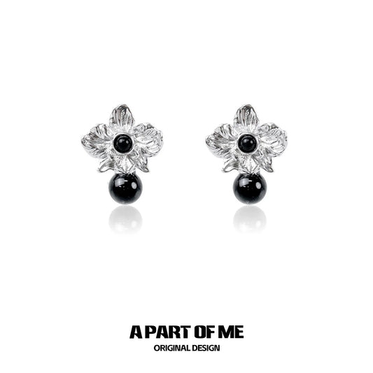Elegant Thorned Flower Earrings