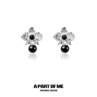 Elegant Thorned Flower Earrings