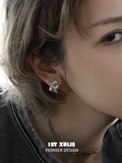 Gold Immortal Love Map Earrings