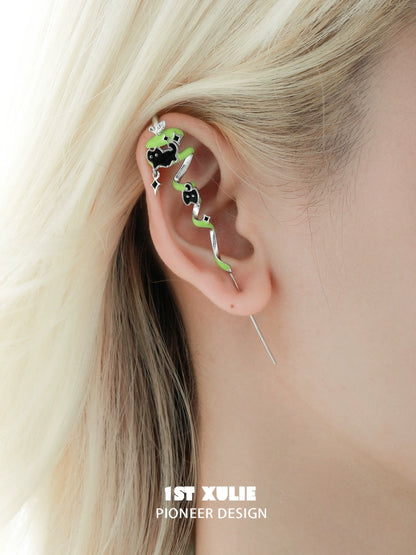 Apple Cat & Dog Piercing Ear Needle