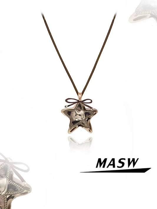 Graffiti Cat Star Necklace