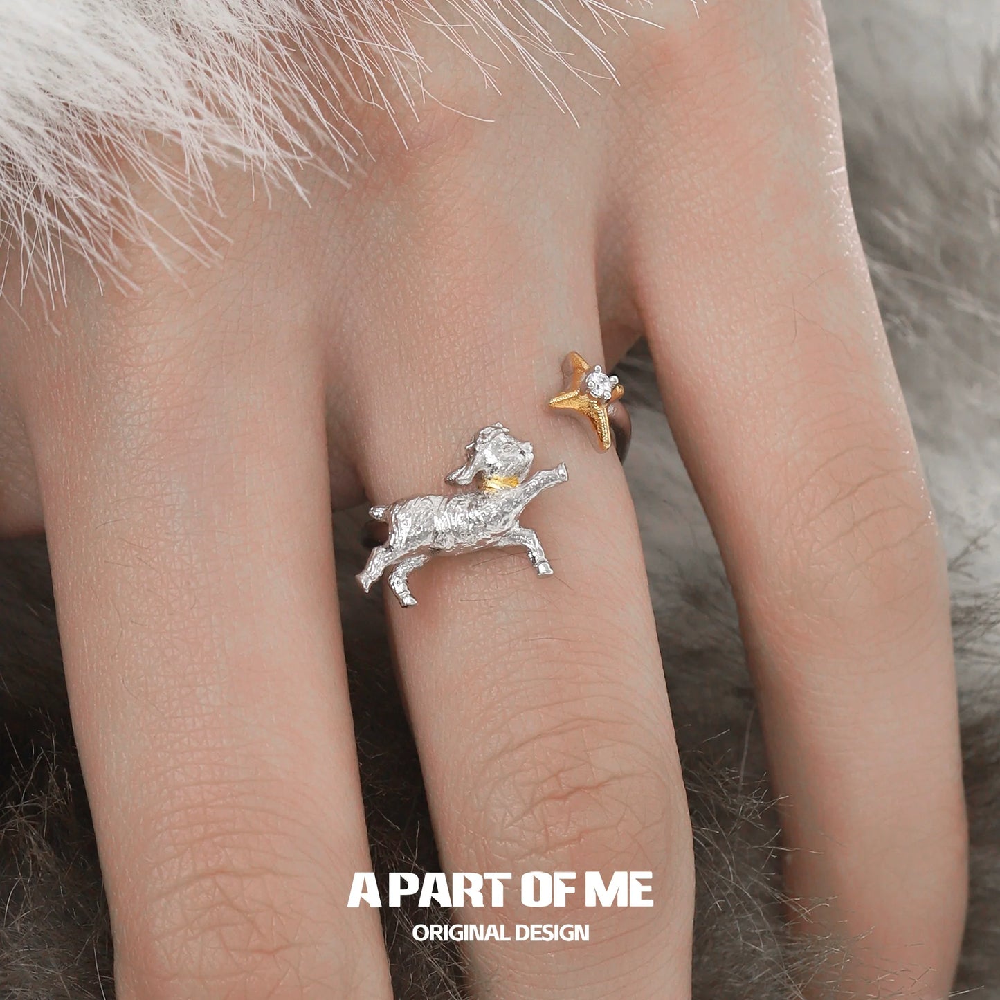 Good night lamb ring in silver featuring a delicate lamb design for charming pet lovers