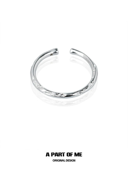 Stylish minimalist stack rings in silver with a sleek design for everyday wear